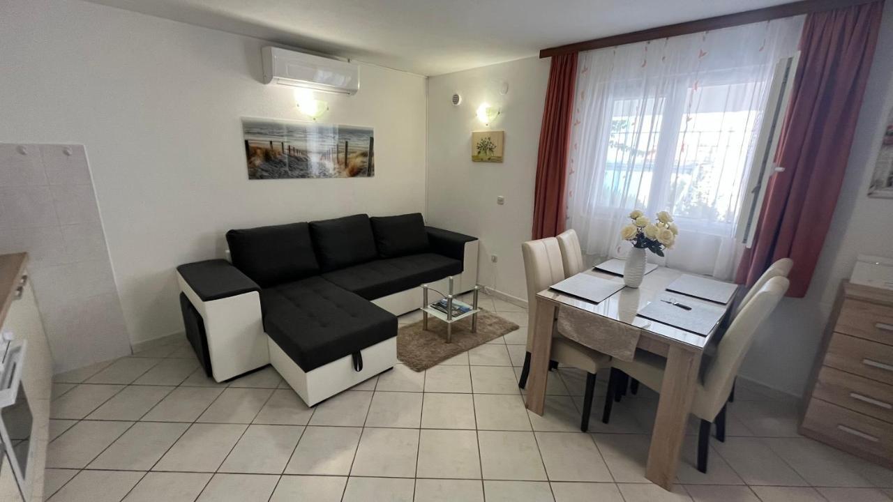 Apartment Ante Razanj Exterior photo